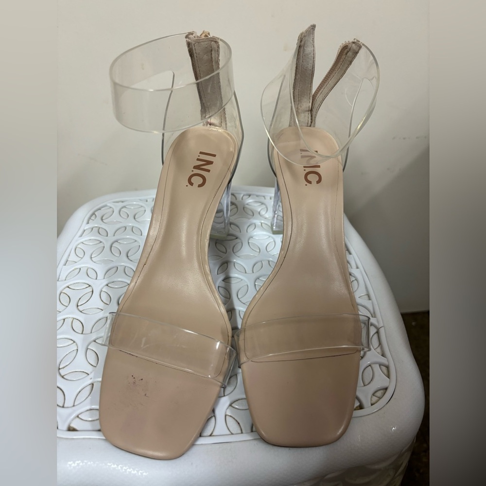 Beautiful see-thru or ghost block heel vinyl.